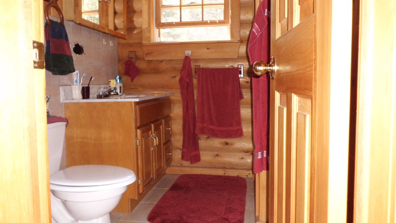Photo of Bathroom in West Bay