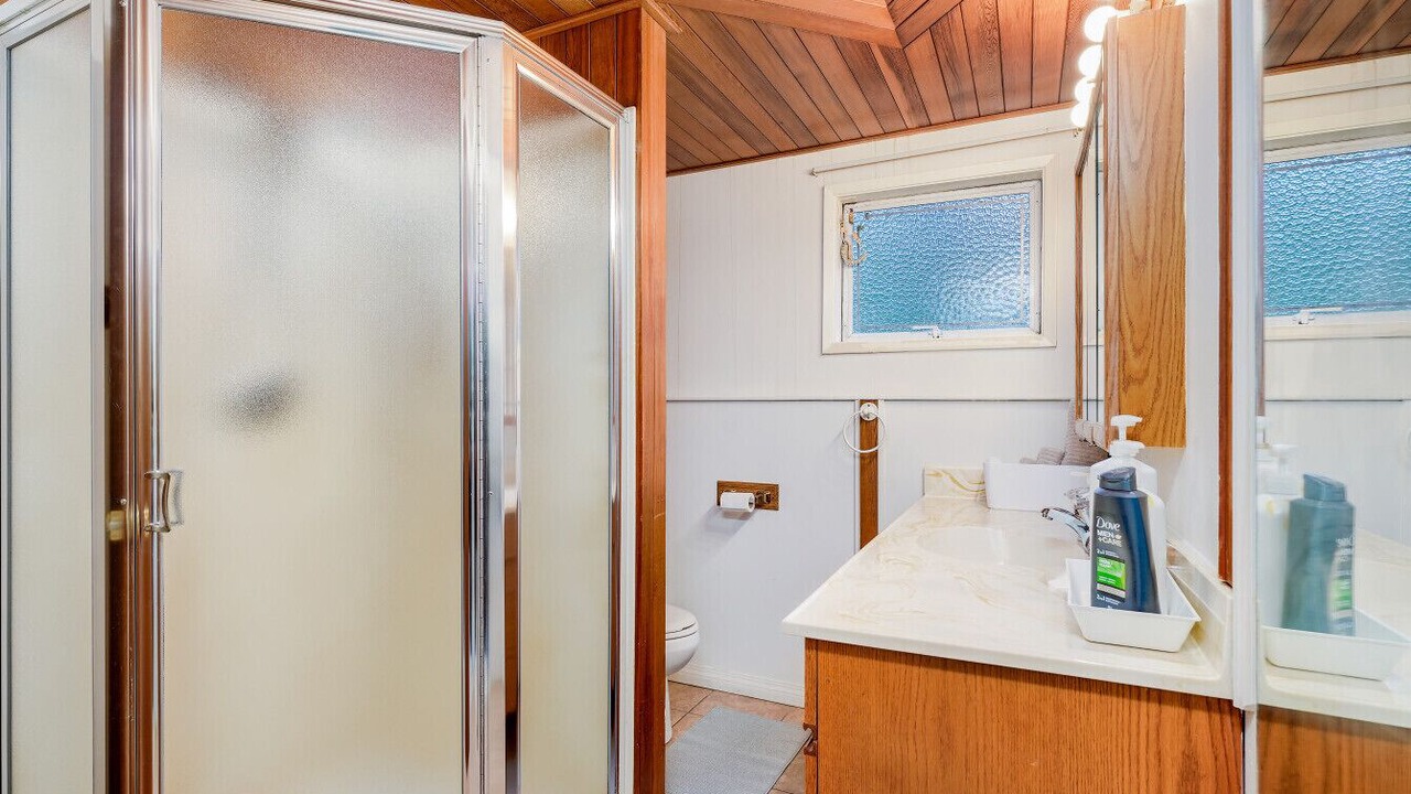 Photo of Bathroom in Cordova Bay