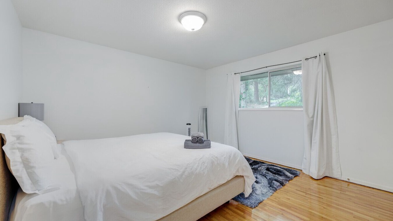 Photo of Bedroom in Cordova Bay