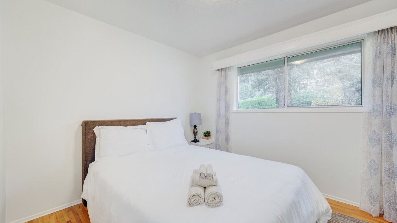 Photo of Bedroom in Cordova Bay