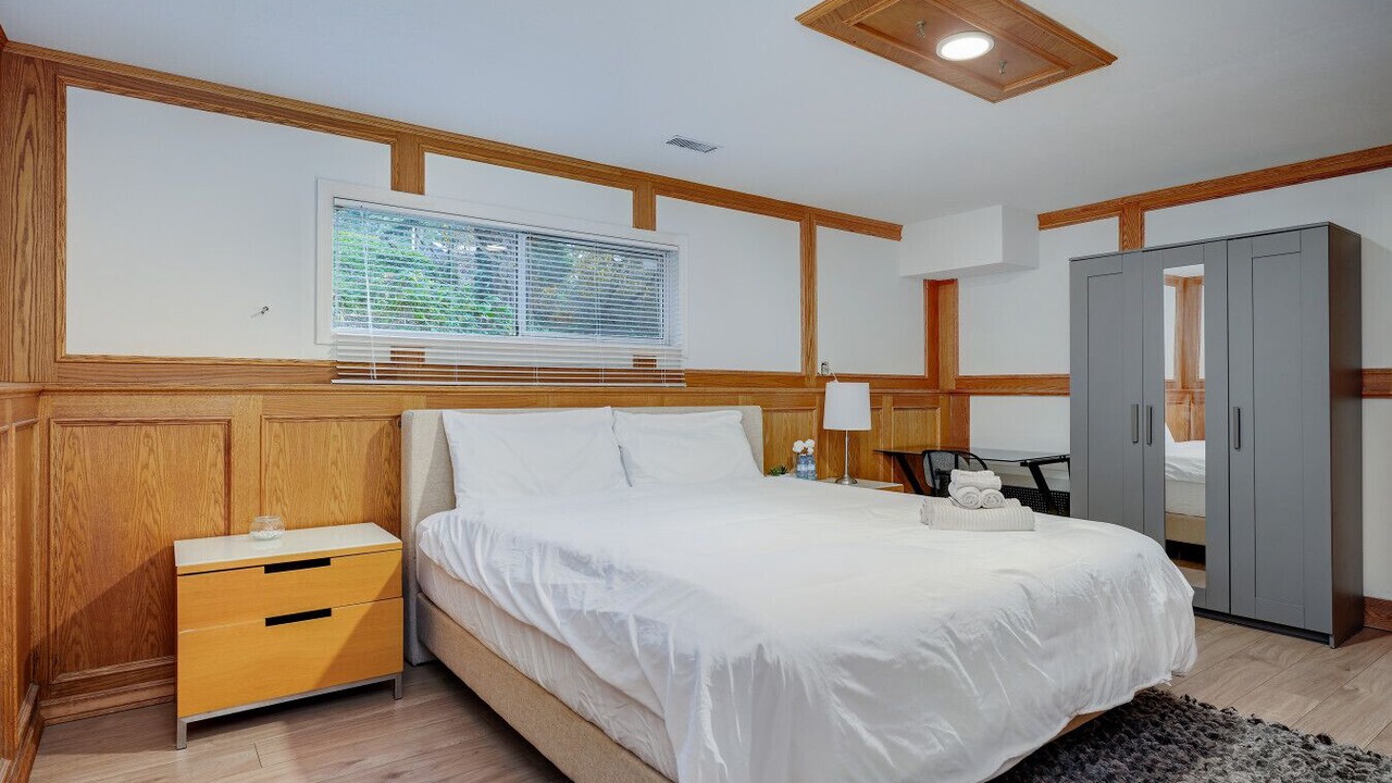 Photo of Bedroom in Cordova Bay