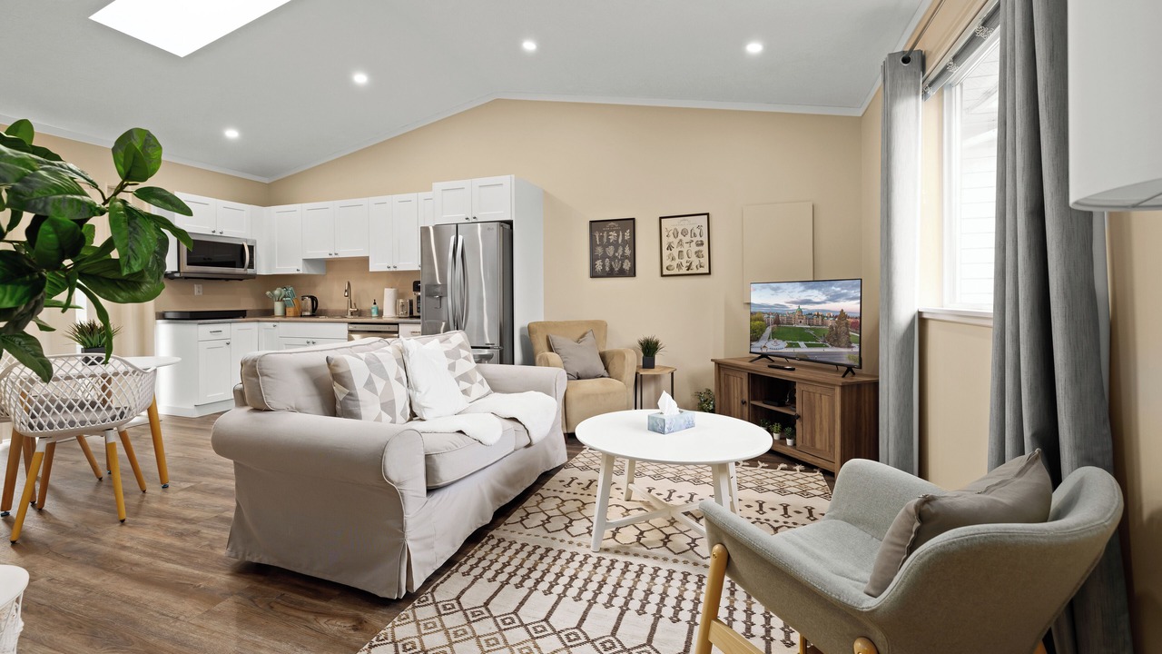 Photo of Livingroom in Sooke