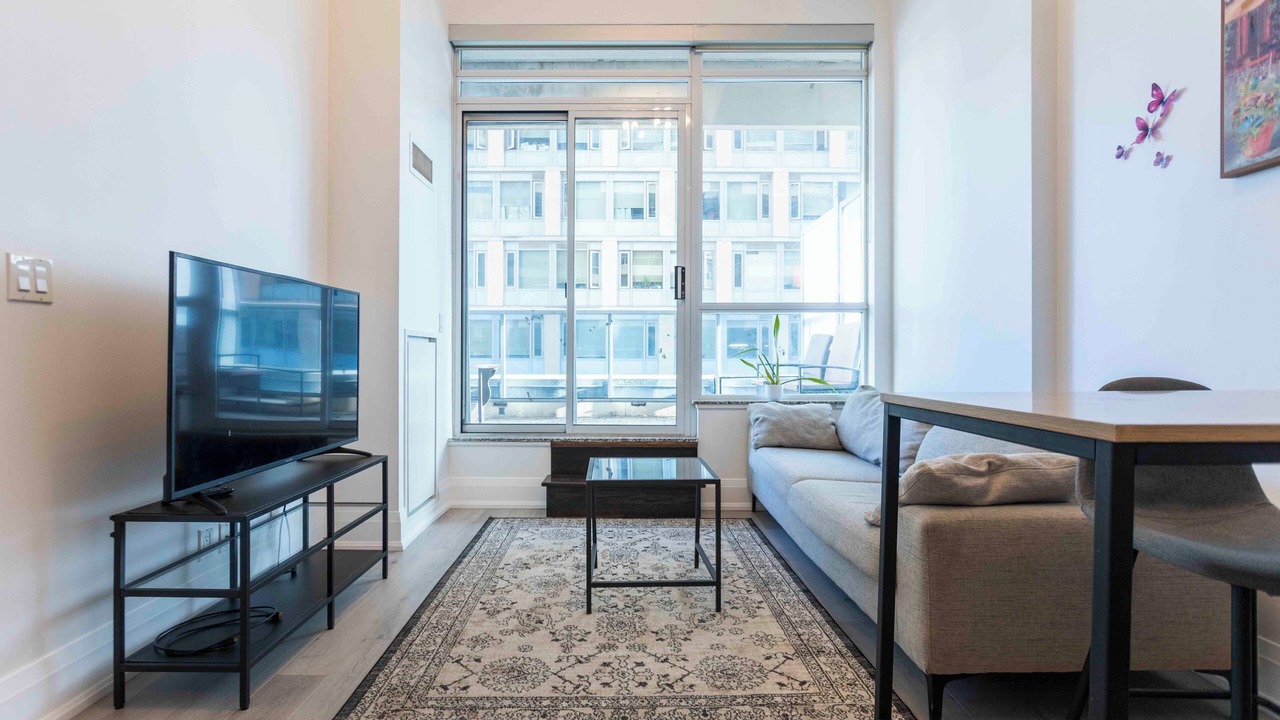 Photo of Livingroom in Church and Wellesley