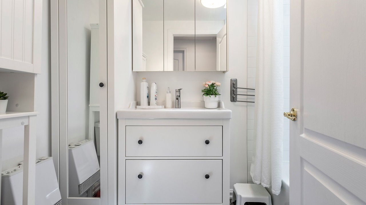 Photo of Bathroom in Chateauguay