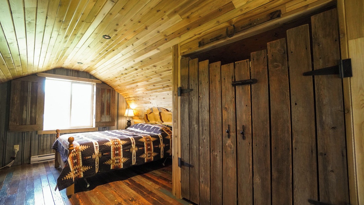 Photo of Bedroom in Chilliwack Proper Village West