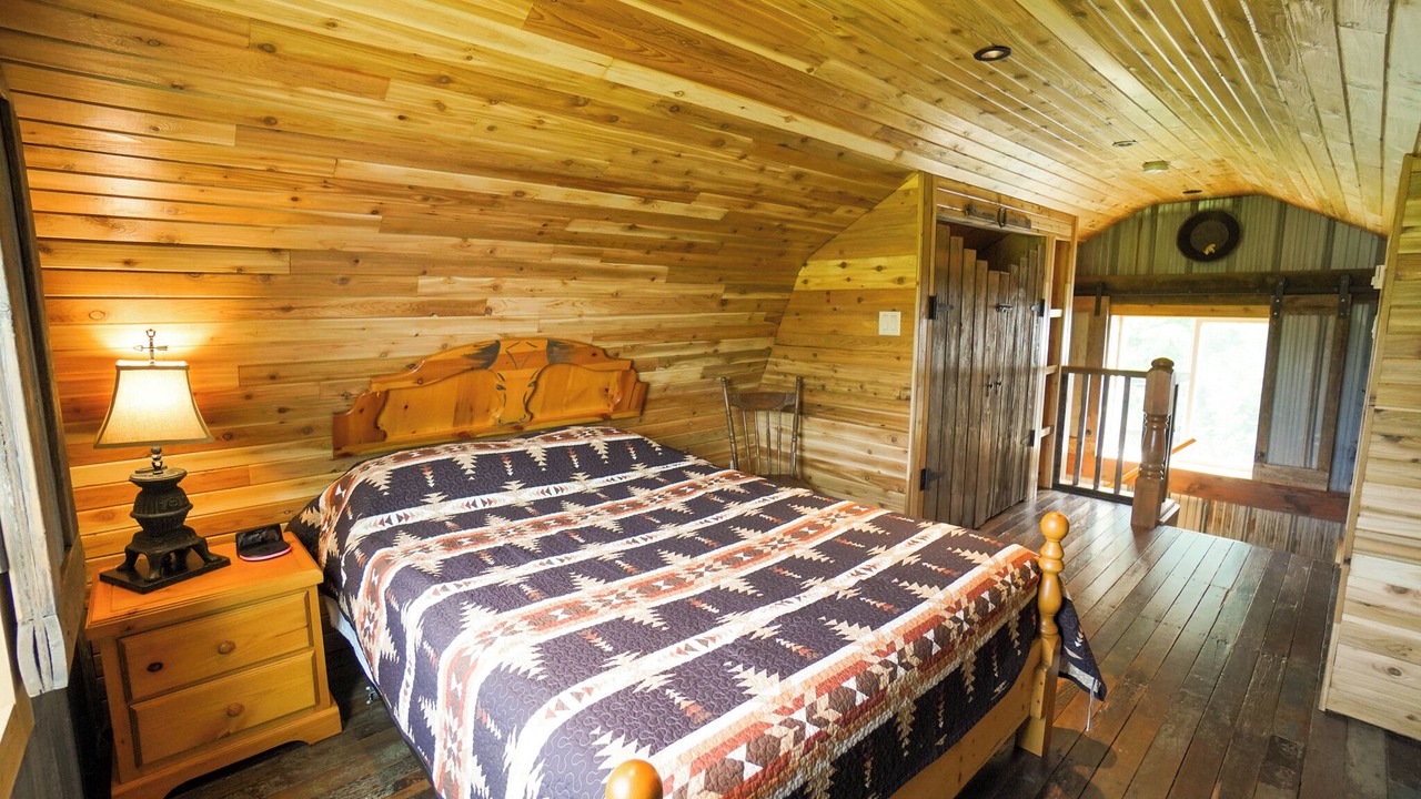 Photo of Bedroom in Chilliwack Proper Village West