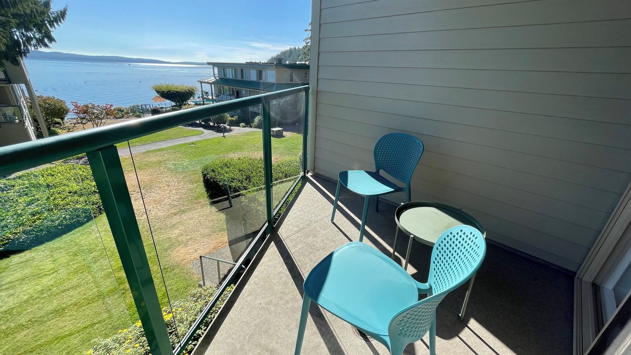 Photo of Patio Balcony in North Oyster