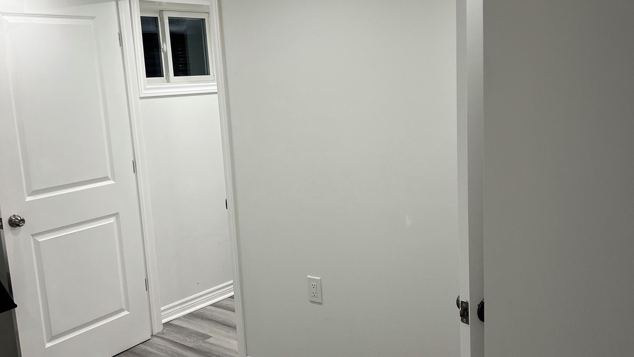 Photo of Bedroom in Oakwood Village
