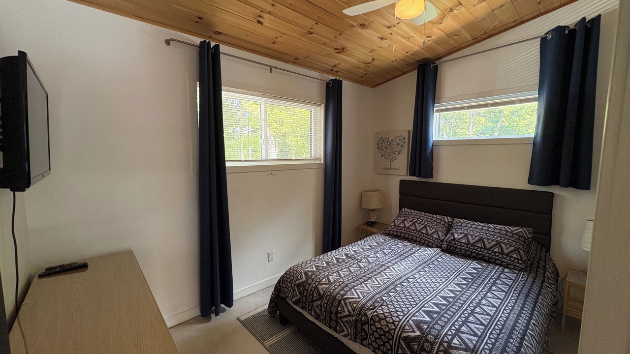 Photo of Bedroom in Northern Bruce Peninsula