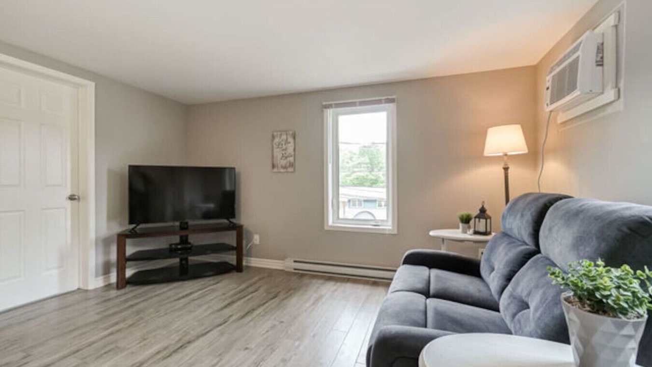 Photo of Livingroom in Buckingham