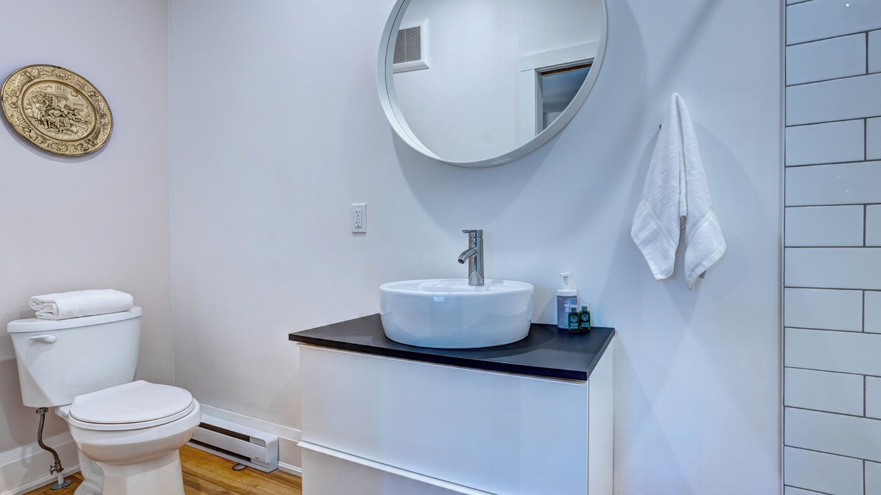 Photo of Bathroom in Lunenburg