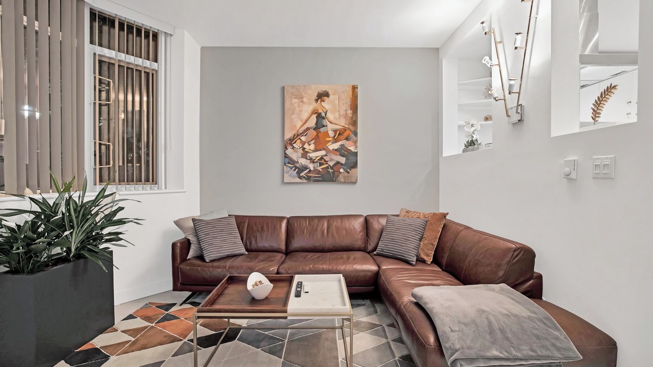 Photo of Livingroom in Coal Harbour