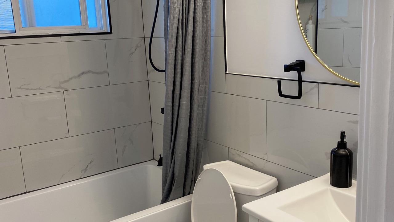 Photo of Bathroom in North Central Edmonton