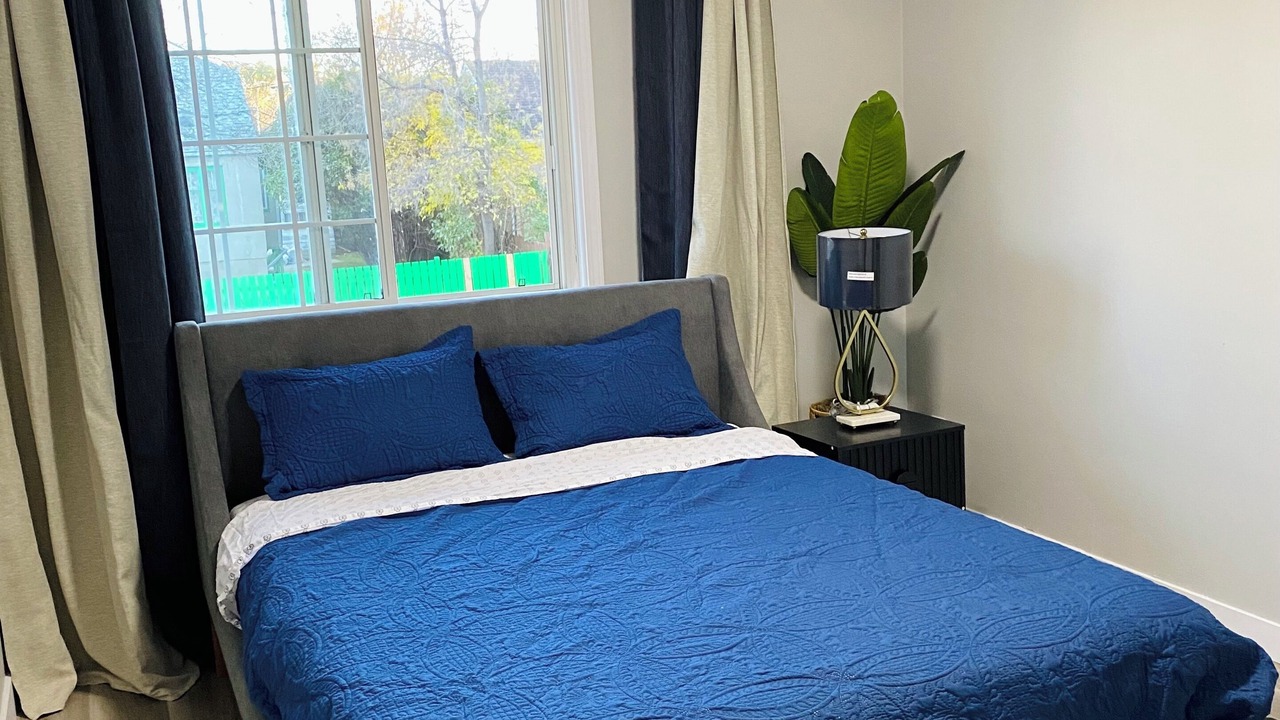 Photo of Bedroom in North Central Edmonton