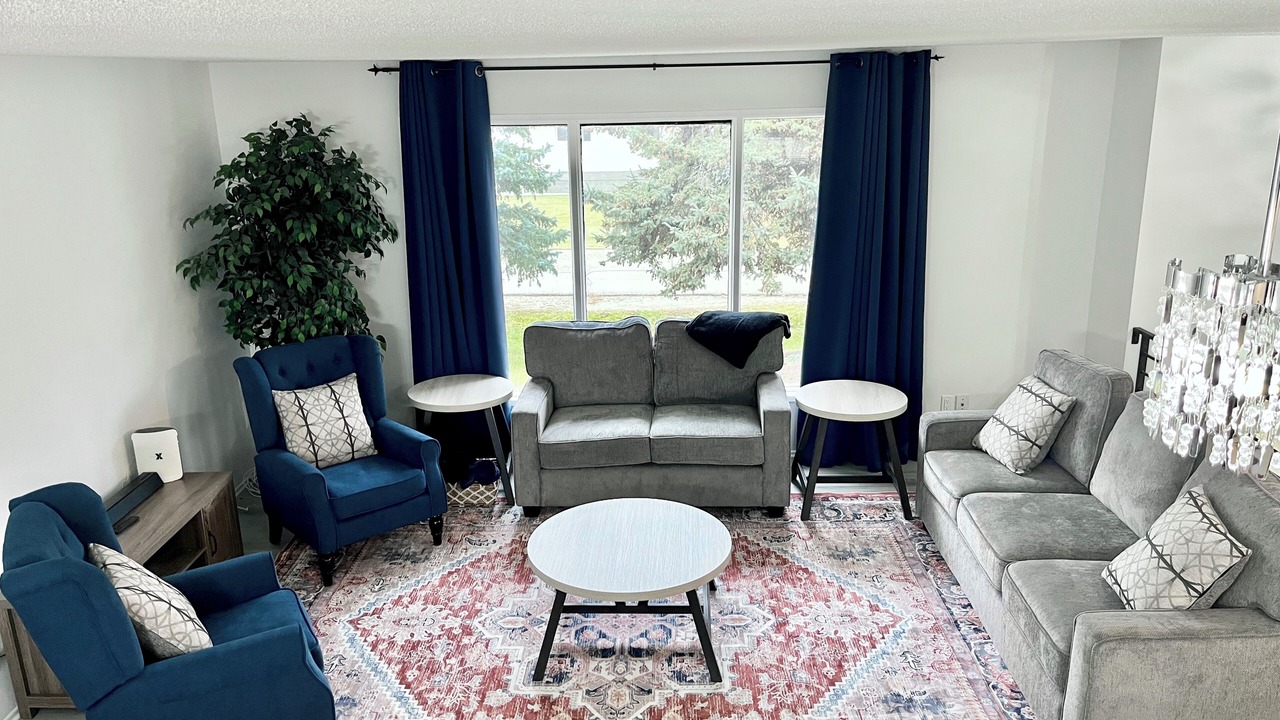 Photo of Livingroom in Three Hills
