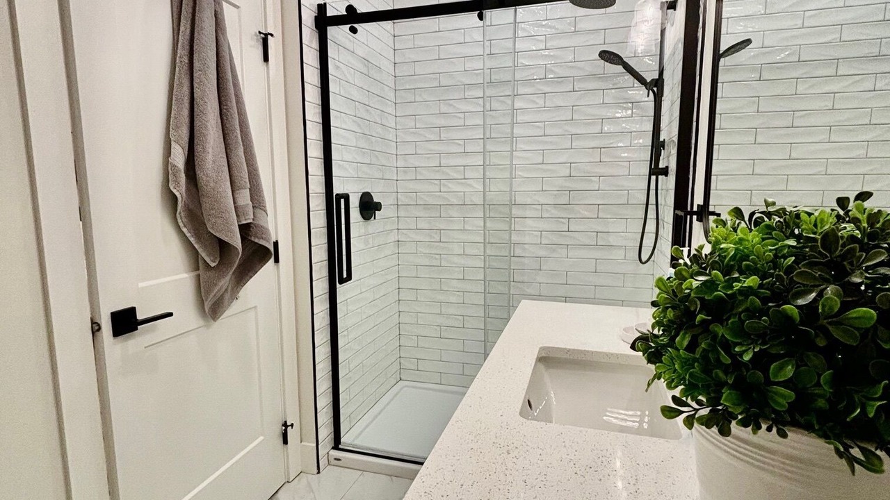 Photo of Bathroom in Courtenay