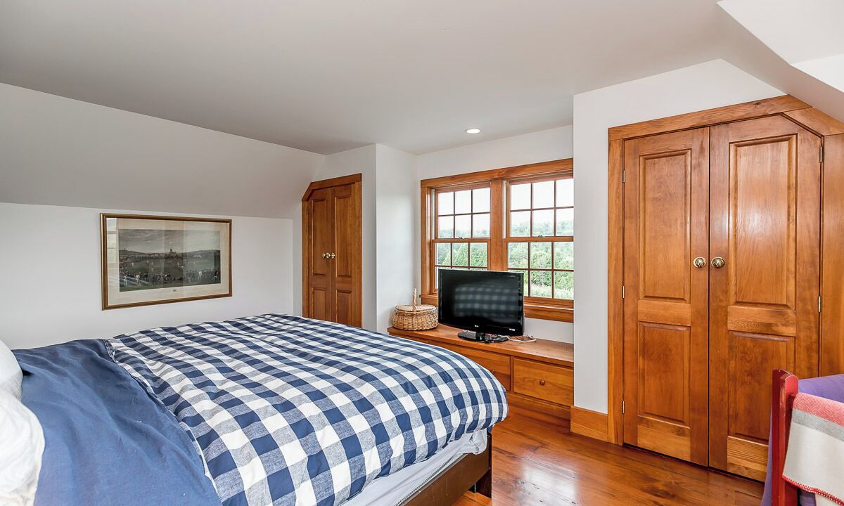 Photo of Bedroom in Mulmur