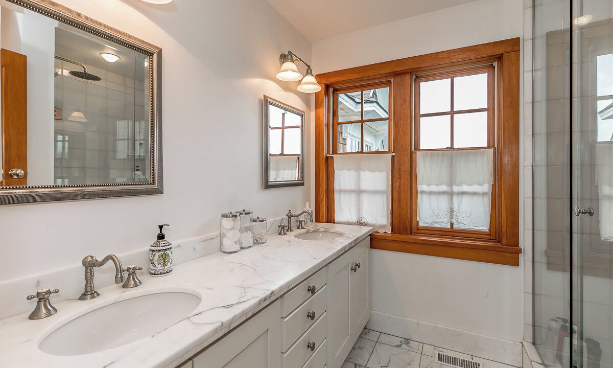 Photo of Bathroom in Mulmur