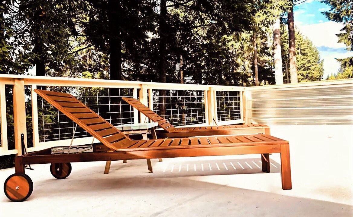 Photo of Patio Balcony in Salt Spring Island