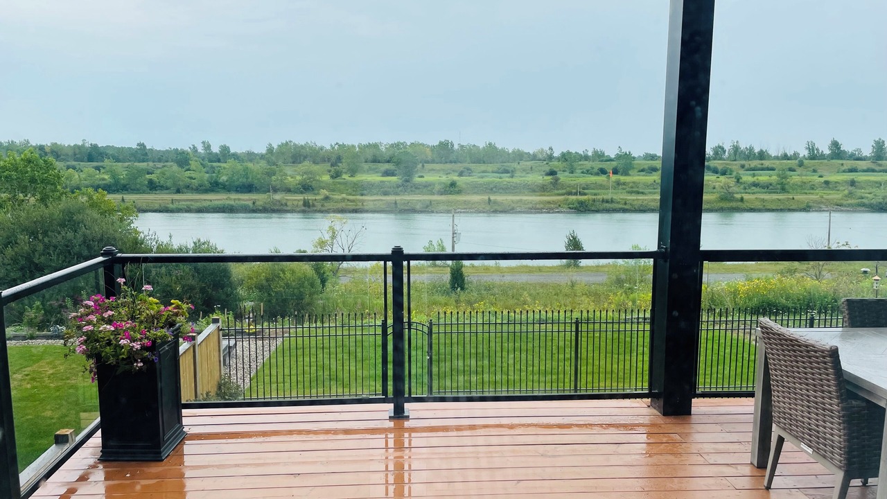 Photo of Outdoor in Welland