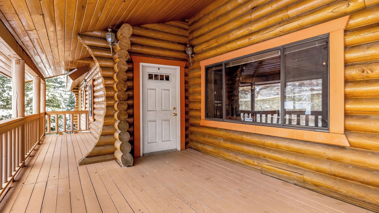 Photo of Patio Balcony in Summit Park
