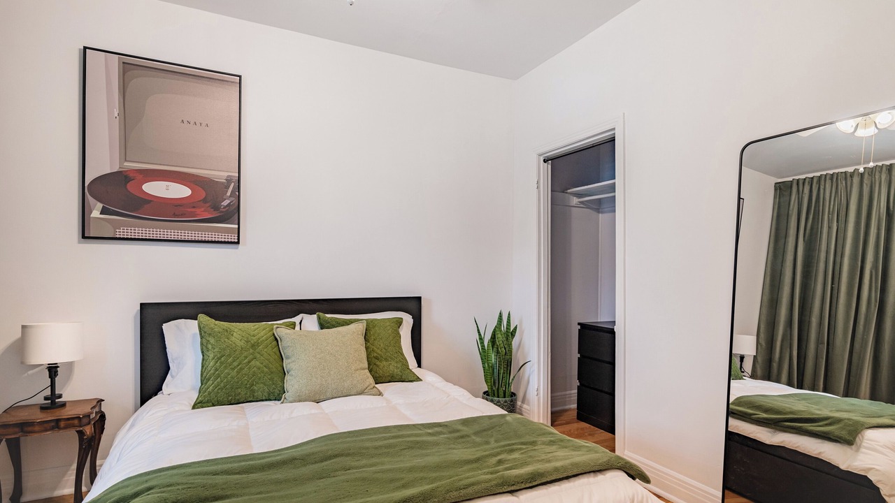 Photo of Bedroom in Montreal