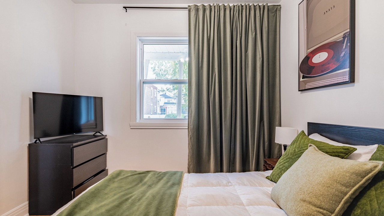 Photo of Bedroom in Montreal