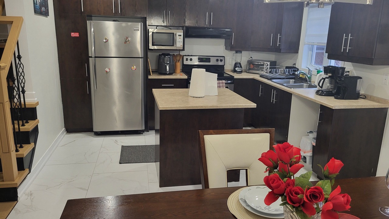 Photo of Kitchen in Aylmer