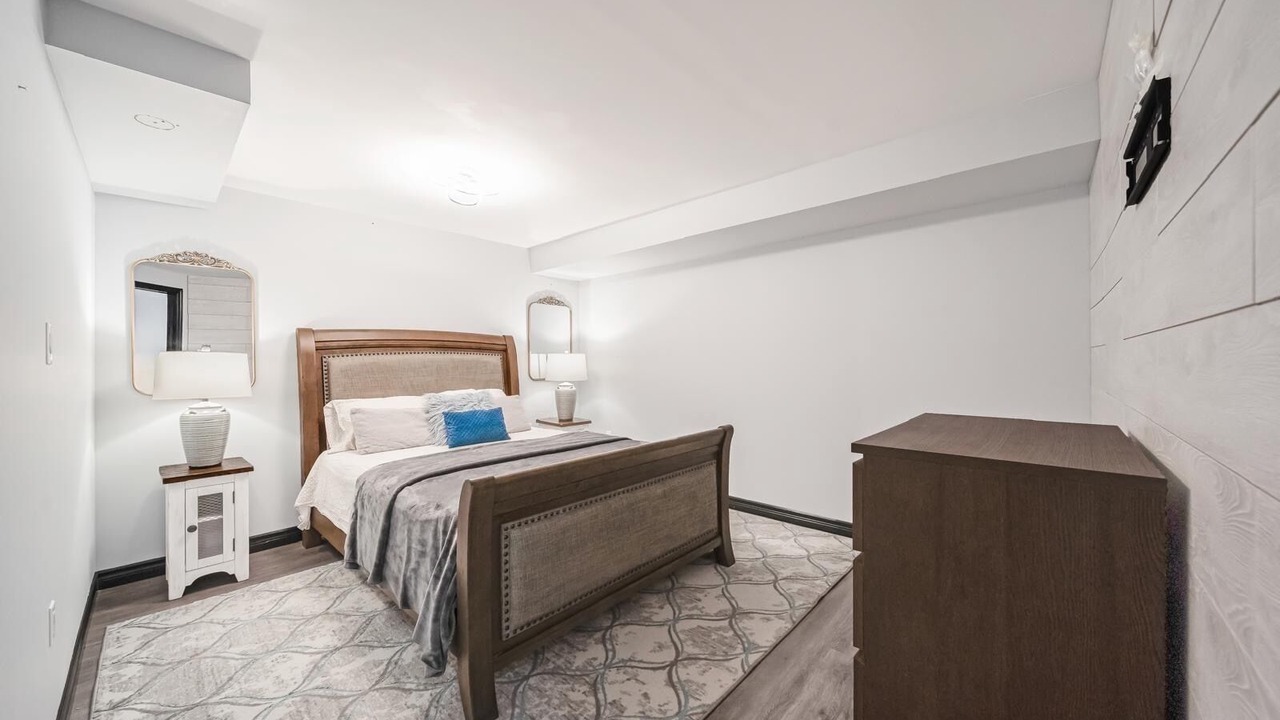 Photo of Bedroom in Beamsville