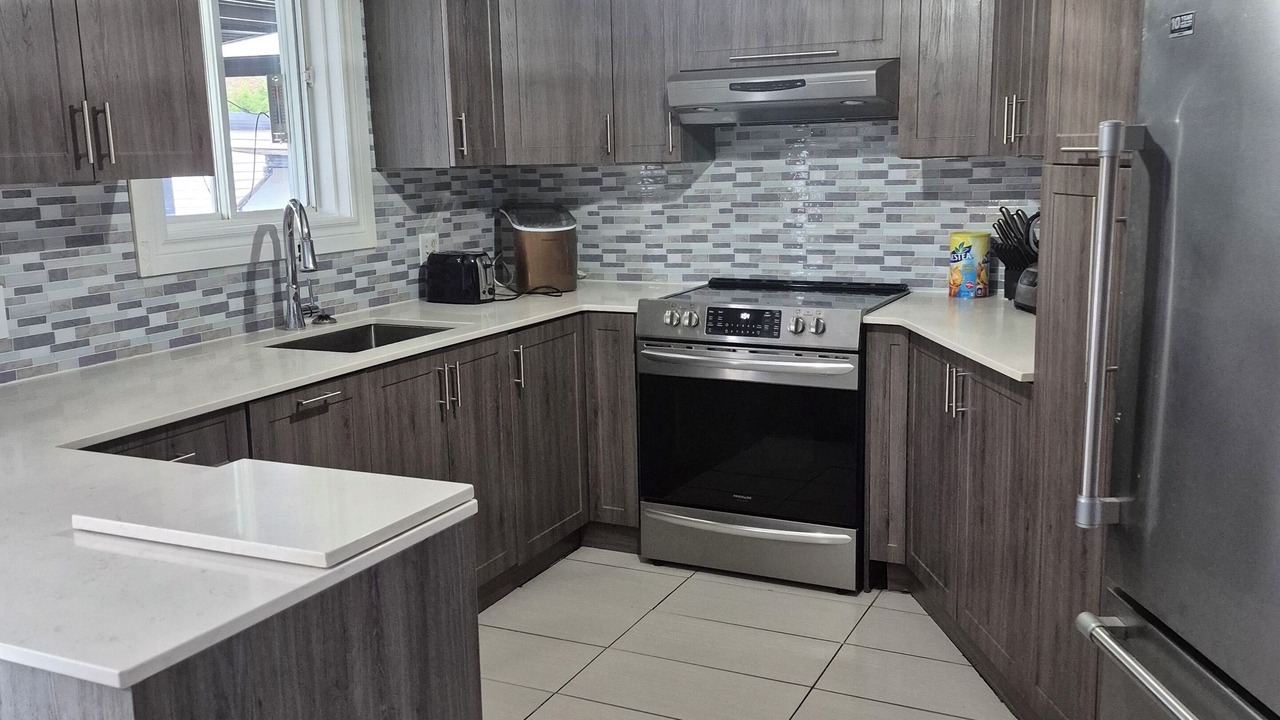 Photo of Kitchen in Les Moulins Regional County Municipality