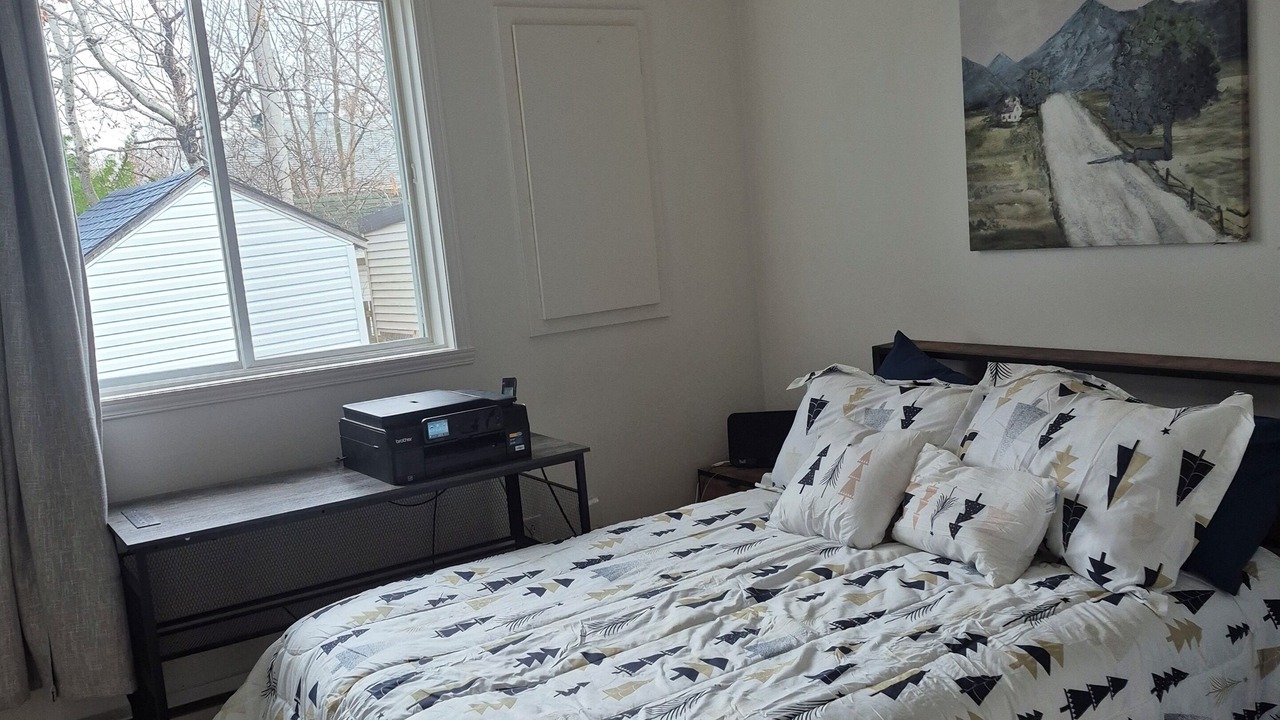 Photo of Bedroom in Les Moulins Regional County Municipality