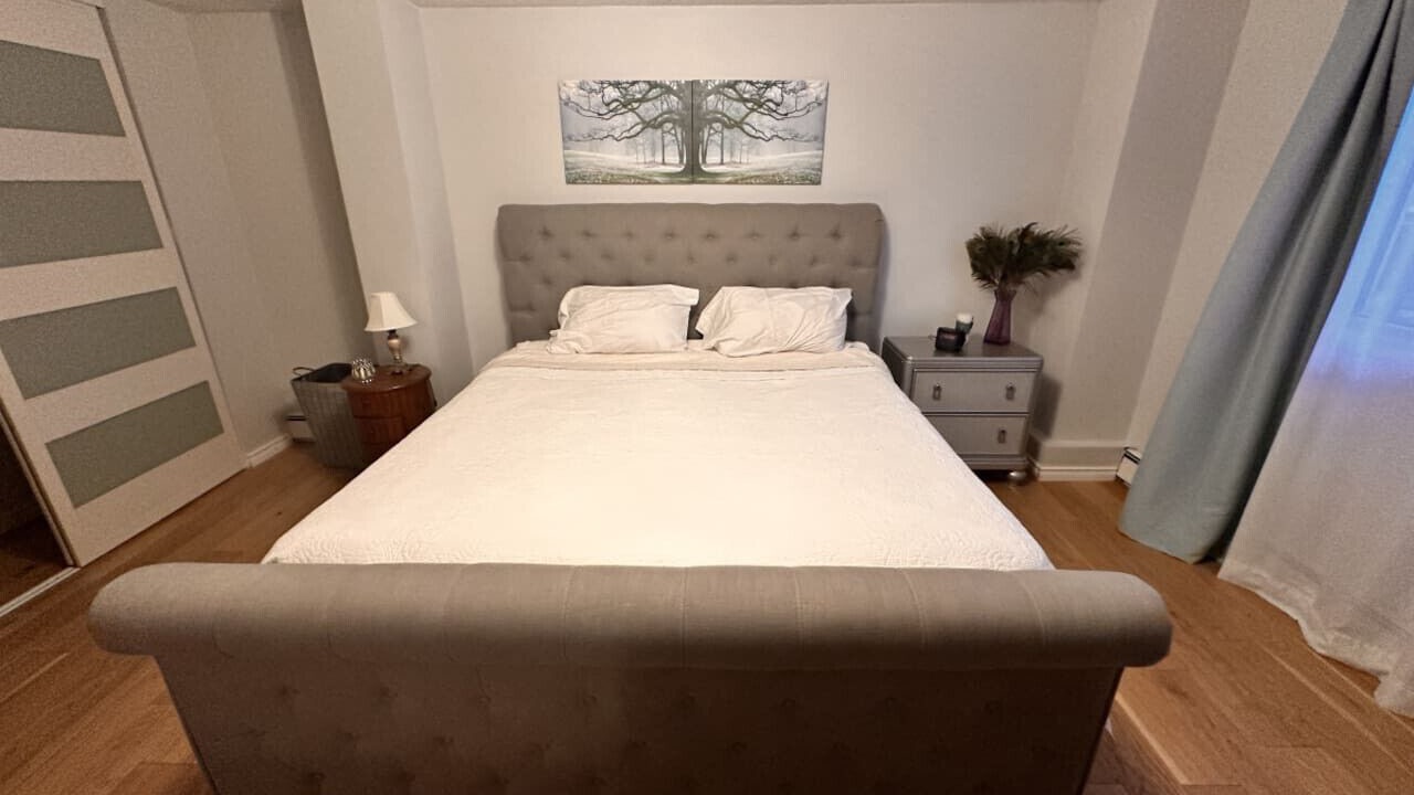 Photo of Bedroom in North Central Edmonton