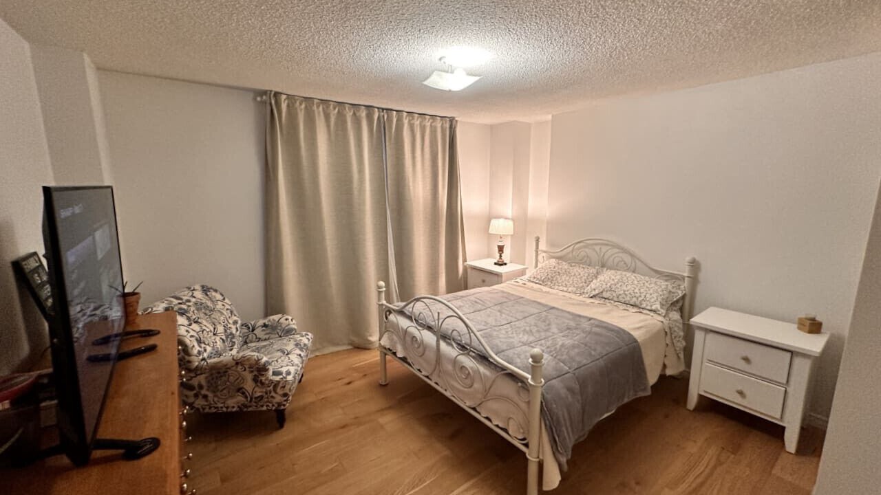 Photo of Bedroom in North Central Edmonton