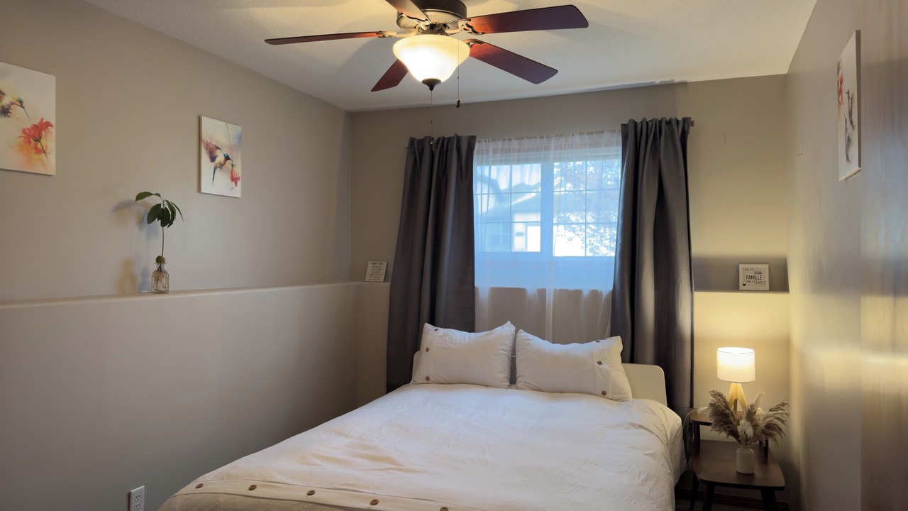 Photo of Bedroom in Red Deer