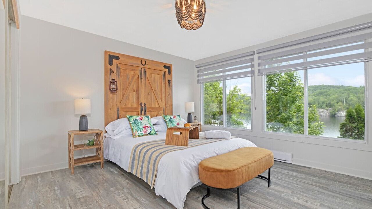 Photo of Bedroom in Val-des-Monts