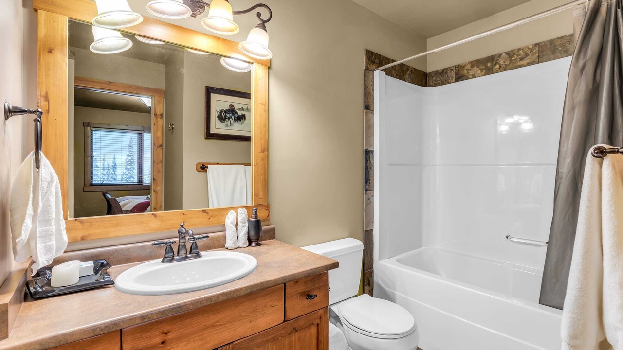 Photo of Bathroom in The Forest