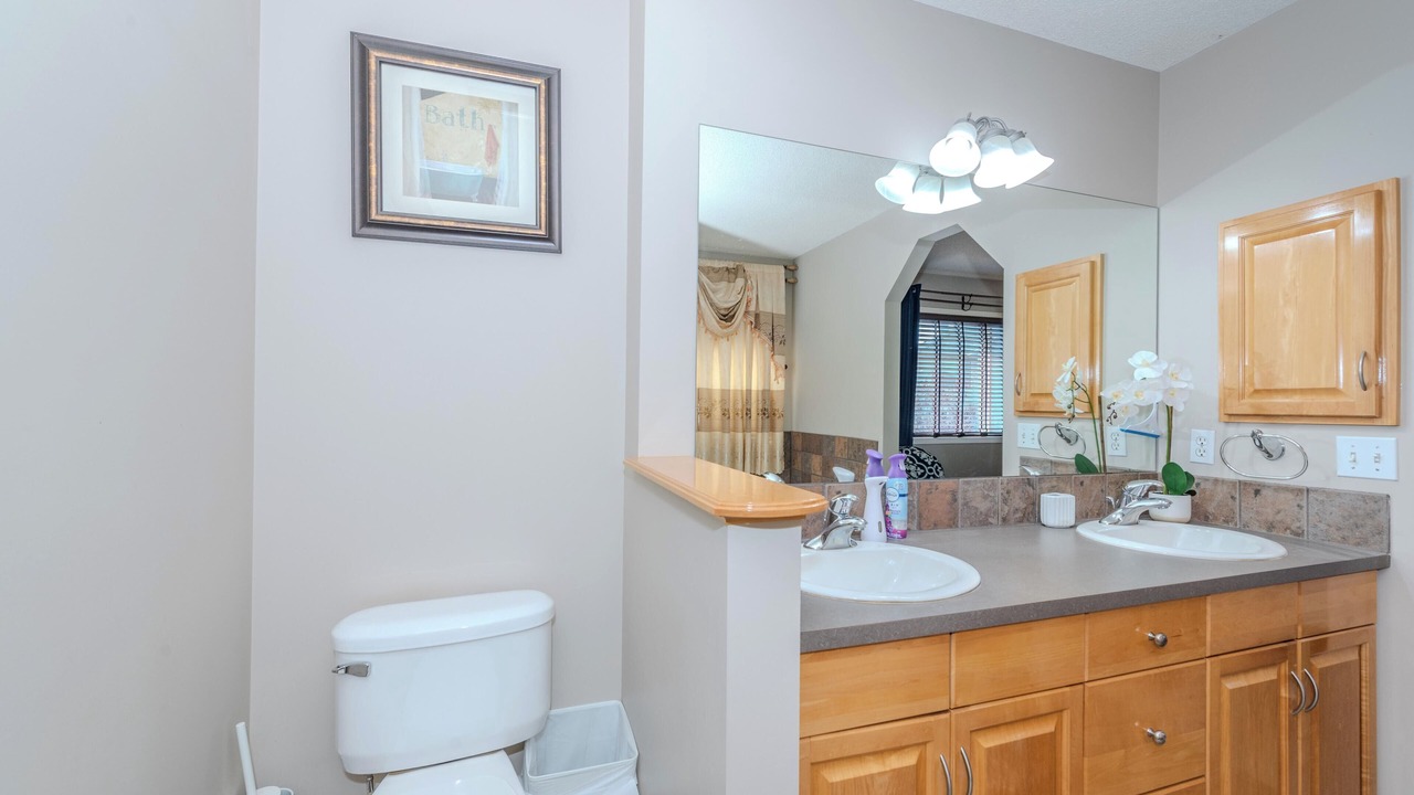 Photo of Bathroom in Kincora