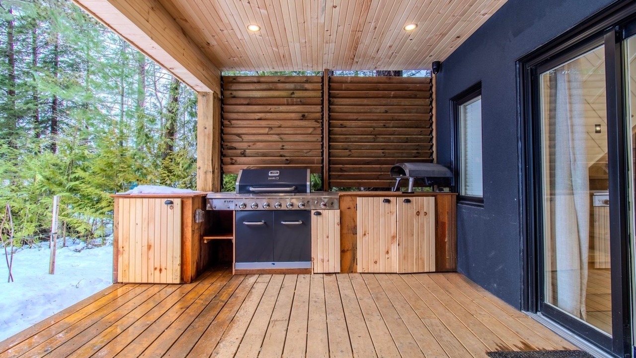 Photo of Patio Balcony in Washago