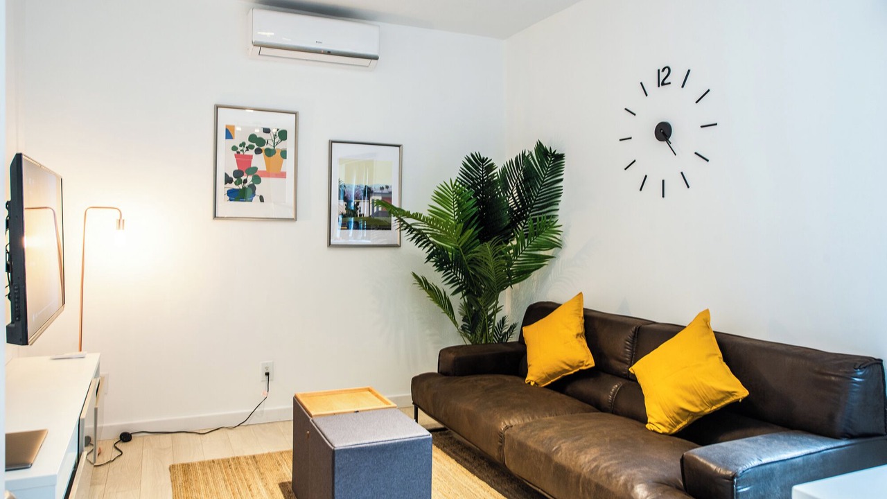 Photo of Livingroom in Downtown Montreal