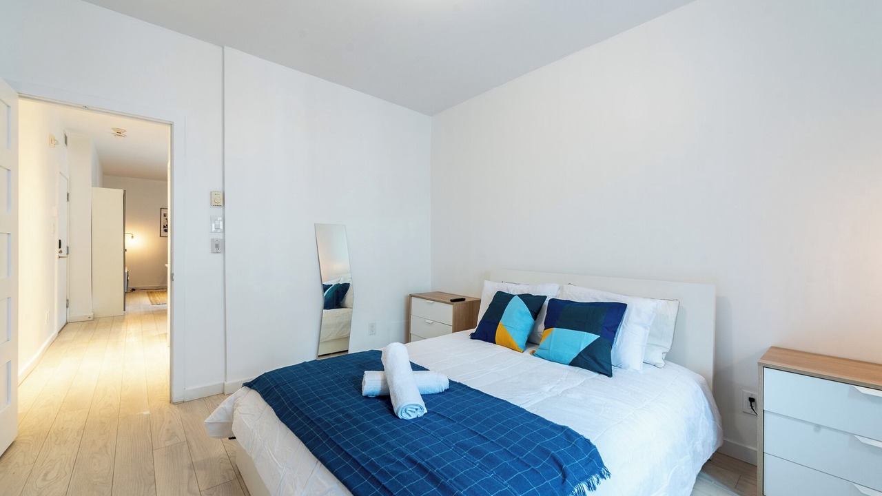 Photo of Bedroom in Downtown Montreal