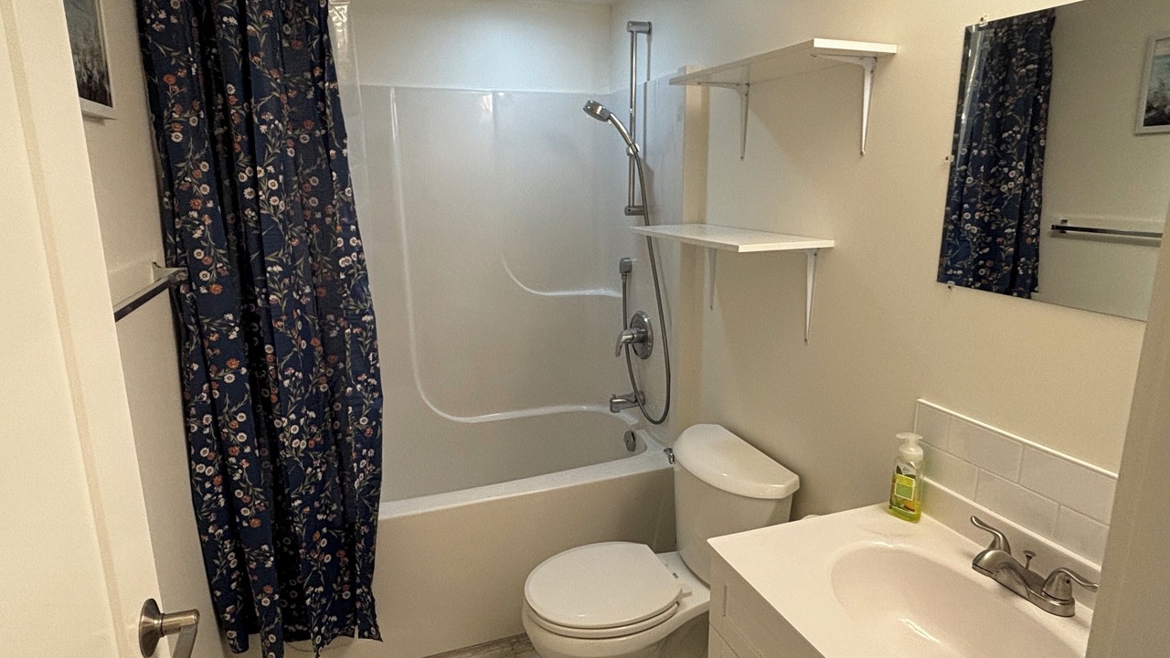 Photo of Bathroom in Jubilee South