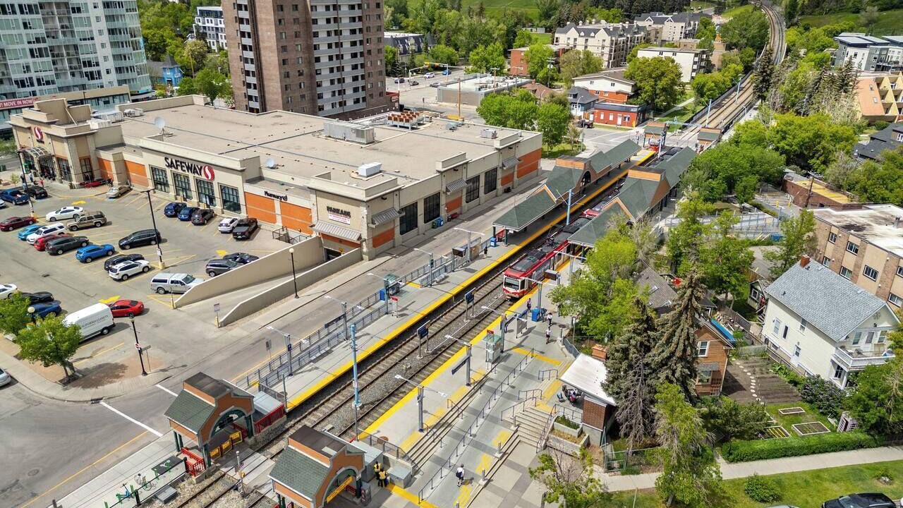 Photo of Others in Sunnyside