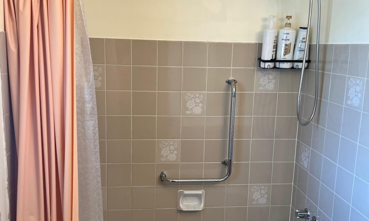 Photo of Bathroom in Thorold