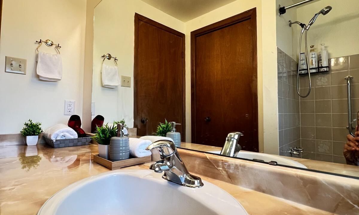 Photo of Bathroom in Thorold