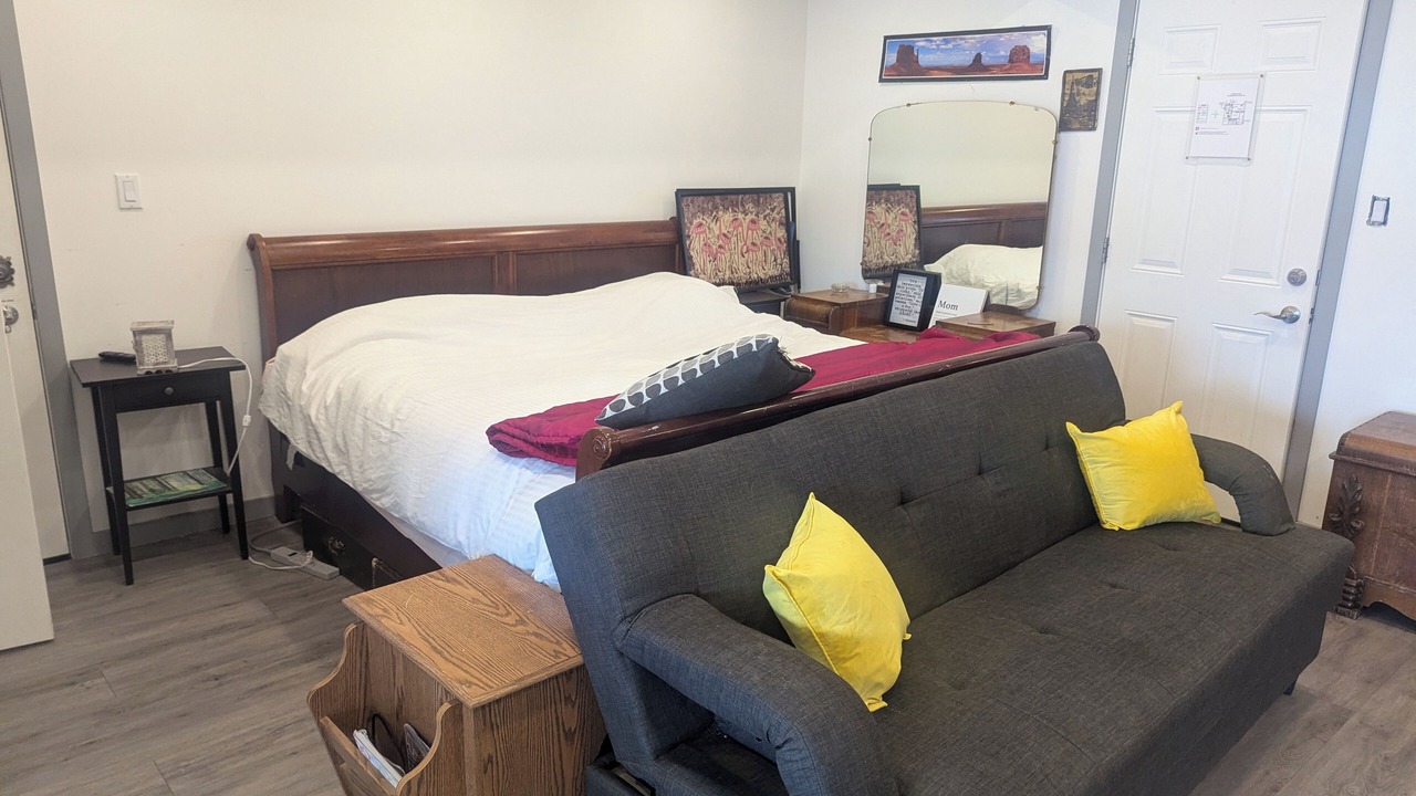Photo of Bedroom in Okanagan-Similkameen