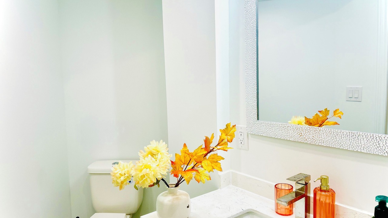 Photo of Bathroom in Central Erin Mills
