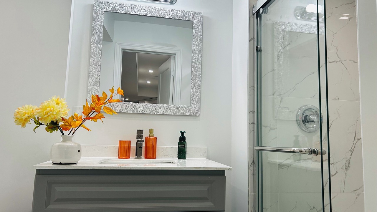 Photo of Bathroom in Central Erin Mills