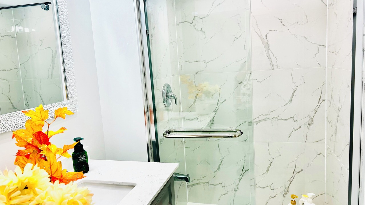 Photo of Bathroom in Central Erin Mills
