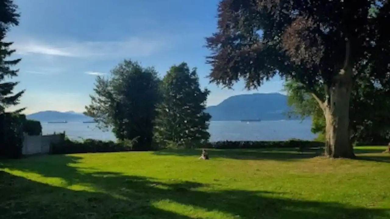 Photo of Others in Kitsilano