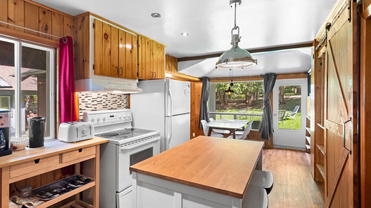 Photo of Kitchen in Sainte-Lucie-des-Laurentides